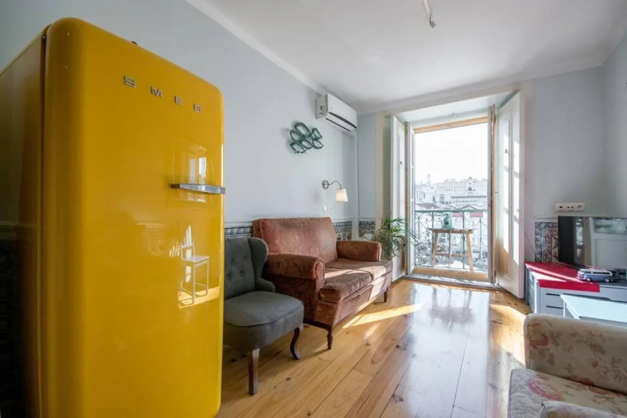 Lisbon Heart Apartments - Blue Apartment By Lovelystay